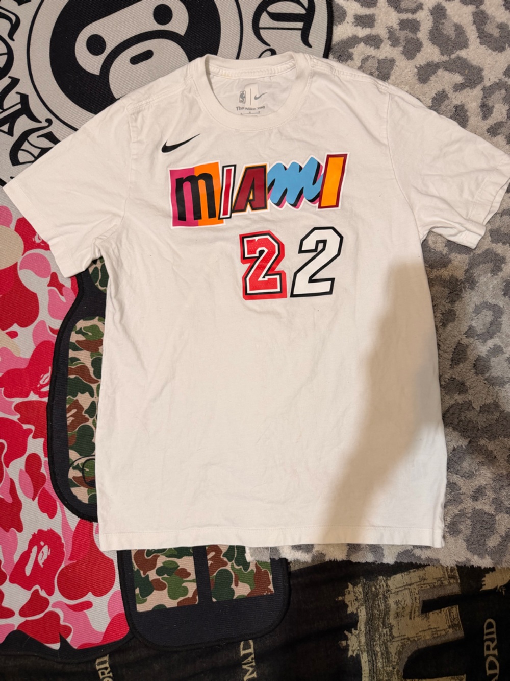 Nike White The Nike Tee Crewneck Shirt butler